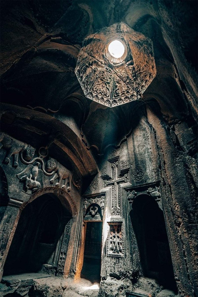 archeohistories's tweet photo. Geghard is a medieval monastery in the Kotayk province of Armenia, being partially carved out of the adjacent mountain, surrounded by cliffs. It is listed as a UNESCO World Heritage Site with enhanced protection status.

#archaeohistories https://t.co/0Z2nfaOnVI
