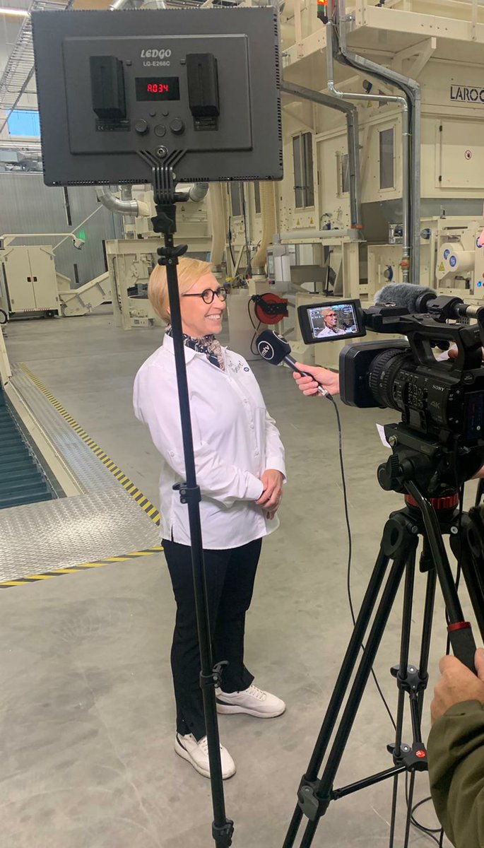 Tänään juhlistamme poistotekstiilien kiertotalouslaitoksemme avajaisia! ♻️ #rester #lsjh #poistotekstiiliavajaiset #kiertotalous