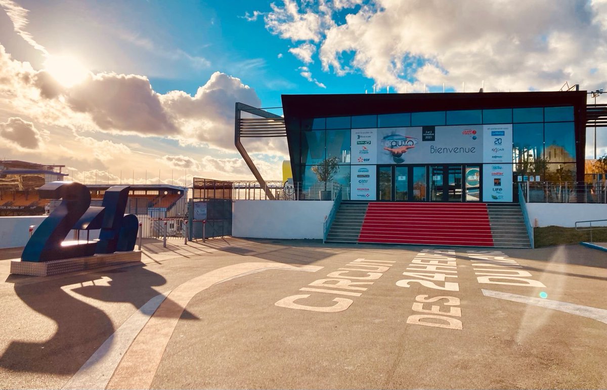 HappyProd1's tweet photo. l Assises de l'auto

Production pour le compte de @OuestFrance x Automobile Club de l'Ouest de @AssisesAuto.
2 jours de débats en direct du circuit mythique des @24heuresdumans🏁
Sur la table : #Production #automobile, nouvelles #énergies, #innovation, #mobilité
Bravo à la team🤟🏼 https://t.co/h25qjvY6I7