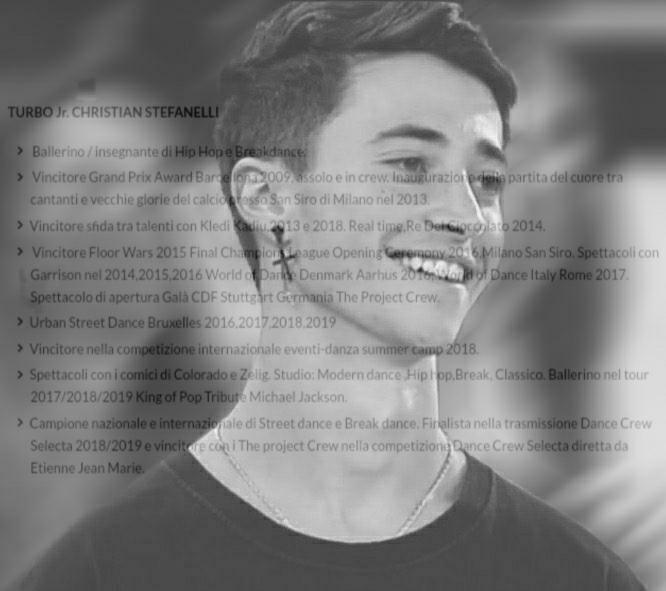 Rosaismykomore1's tweet photo. Perchè IL MONDO DELLA DANZA SA!
#Amici21 #christianstefanelli #campione #breack #hihop https://t.co/2GCTFxtH8r