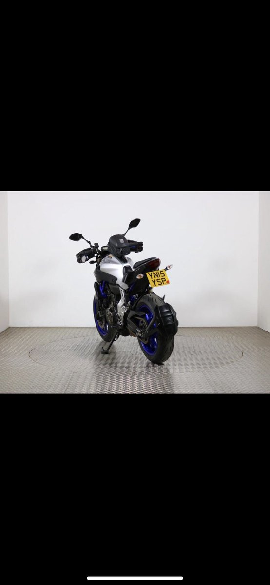 chloe7521's tweet photo. Any one see this bike in swanley area let me or my family know bro’s bikes was stolen 30 mins ago off his gf drive ! Put into the back of a old beaten up 56 reg plate white van 

BIKE REG   YN15 YSP

Please share #SWANLEY #stolen #bike #YAMAHA #swanleymarket #share #motorbike https://t.co/aEuI42xwVi
