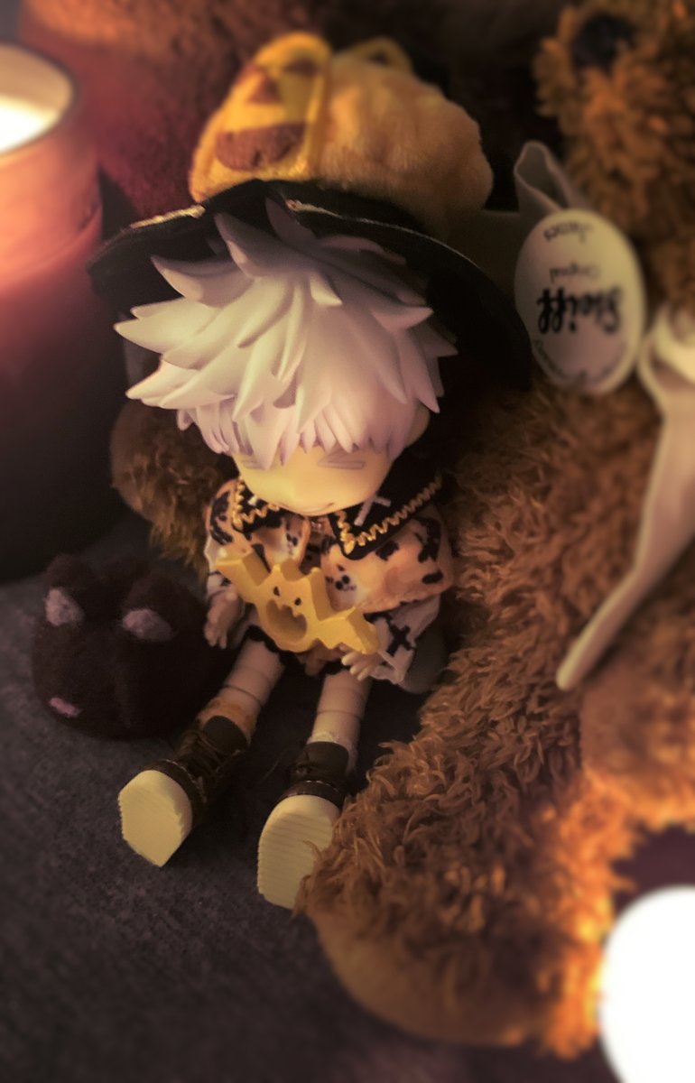 sevensel's tweet photo. 🎃🎃 https://t.co/31Z4SPFk1o