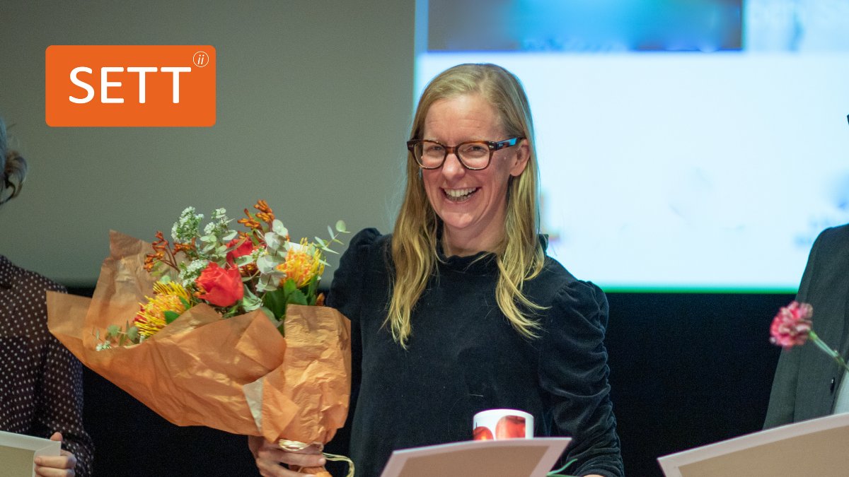 Kristina Alexanderson tilldelades Guldäpplets Jubileumsutmärkelse 2021 för sitt arbete med Webbstjärnan för Internetstiftelsen. Vi är stolta över att få samarbeta med <a href="/kalexanderson/">KristinaAlexanderson</a>  och <a href="/stiftelsen/">Internetstiftelsen</a> inför SETT 2022 och önskar henne ett stort grattis!

#sett #internetstiftelsen