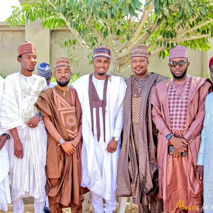 dawisu's tweet photo. Last Sunday I attended the wedding fatiha of my brother and good friend Dawisu Jnr Alamin Saidu @Dist_Sen_Alamin! Congratulations on your wedding and I wish you a happy married life boss! Allah bada zaman lafiya amin. 👏👏👏 https://t.co/x4c0gfFi6L