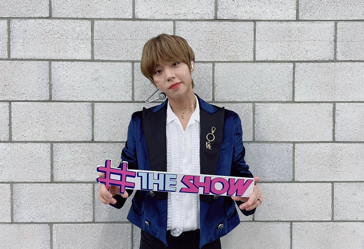 PJHsupporters's tweet photo. [VOTE] #ParkJihoon The Show Live Vote in Starpass ‼️NOW ‼️

🗳️Vote:
1. Sign up (100 Heart Jellies💖)
2. Collect 💖 (missions, ads)
3. Vote 500 💖/account for #박지훈 in LIVE VOTE

🏆Prize: Points for The Show Win
Live Vote: 1000 pts

🕒Deadline:
Live Vote: 11/2 6:05-7pm KST https://t.co/Z9j9ta4FUv