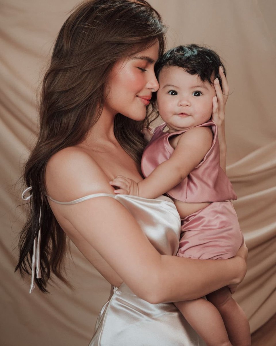 Lyn02928012's tweet photo. RepostBy @mkqua:
"Tanggap niya na mas maganda si felize sa kanya π€£π€£π€£ mommy kananga @elissejosonn β
#makeupbyqua
#hairbyariesmanal
#teamryujishiomitsu
#elissejoson
#felizemckenzie
πΈ @mymetrophoto @nextbymetrophoto"
(via #InstaRepost @AppsKottage)
McLisse
@MccoydDeleon https://t.co/Vhuq19GFN8