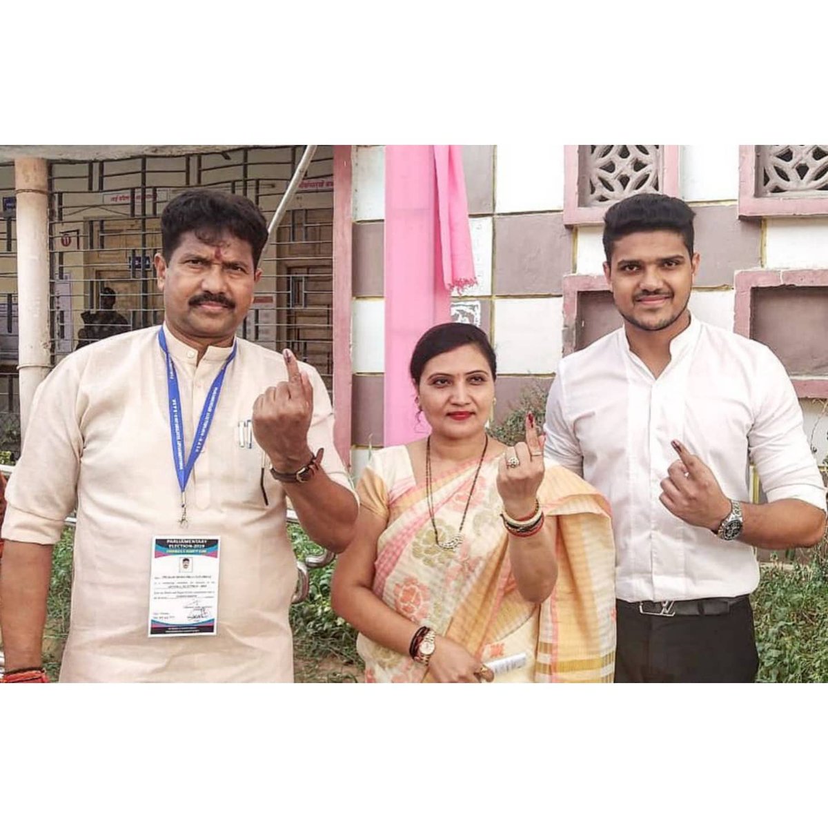 dev_hathila's tweet image. @kalabendelkar जी को ऐतिहासिक जीत की जोहार बधाई और दादरा नगर हवेली की जनता का आभार 🙏 
@AbhiDelkar
#justiceformohandelkar
#justiceforMSD