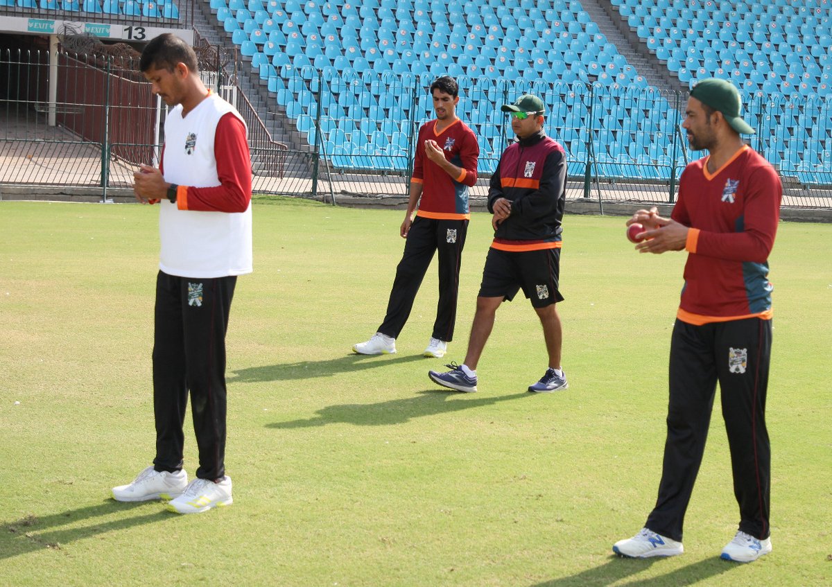 TheRealPCB's tweet photo. #BALvCP holds training sessions ahead of their 3rd round #QeAT fixture, which begins at GSL on Wednesday.

Other matches:
#NORvSINDH - Multan Cricket Stadium
#KPvSP - Iqbal Stadium, Faisalabad

3rd round preview - https://t.co/ZOr1Fe579c
📺: https://t.co/QwDbMCJFYp https://t.co/EsZy9xlzvj
