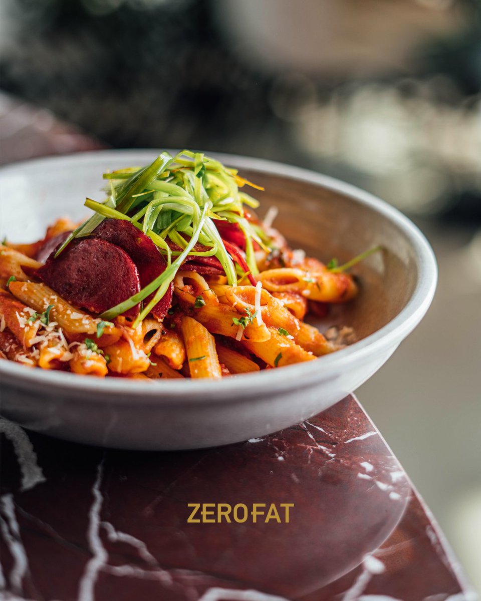 Zerofatae's tweet photo. Explore the pasta-bilities with our Arrabiata salami pasta for 463Kcal.

#zerofatae https://t.co/YdxBhsoshp