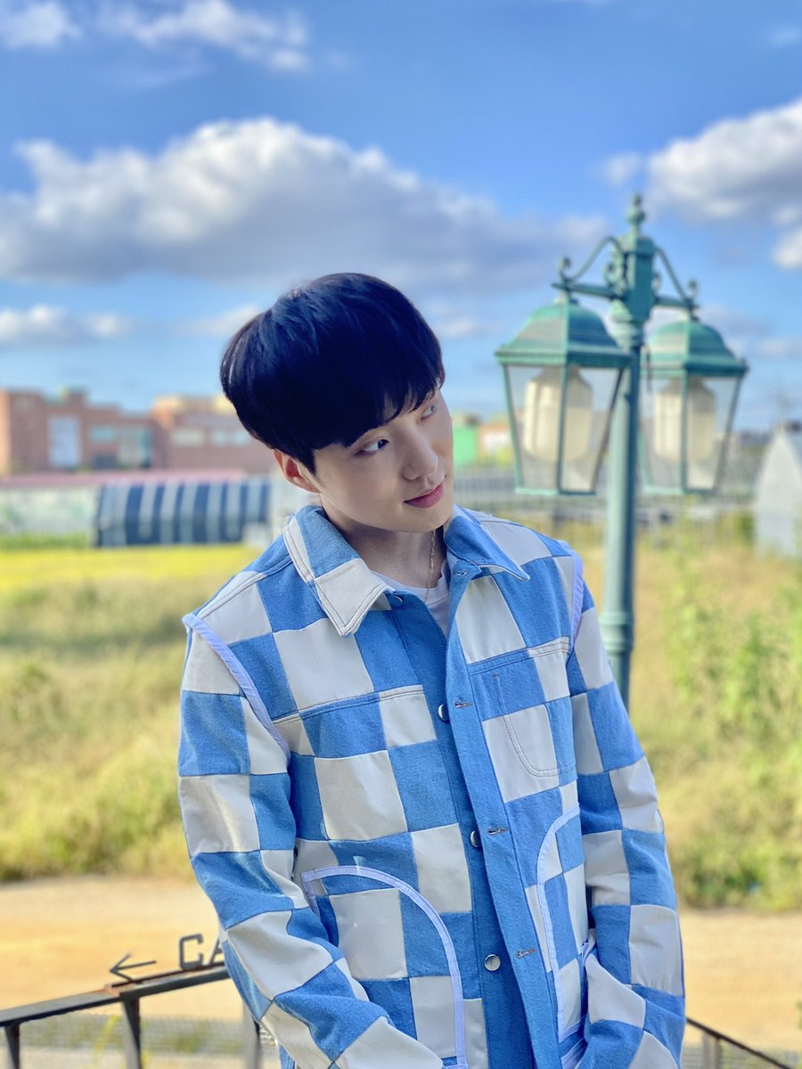 official_yoon_'s tweet photo. 내일부터 수요일 저녁 6시 10분 tvN , 7시 tvN D 유튜브 채널에서 방송되는 #시나브로꿈조작단 !!! 따뜻한 프로에요😭 많관부🙏🏻 https://t.co/U0FMYpkt1z