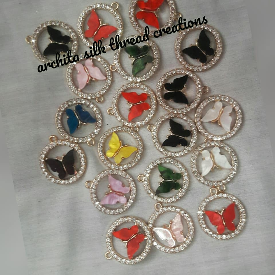 khadananda111's tweet photo. Locket का गहना बनाउने butterfly champs
🌈 All colours available 🌈😊😊
🚚 Delivery all over Nepal 🇳🇵🇳🇵
call/ whatsapp/ viber 9849047319 🌻🌺🌹🌹
#silkthreadjewellery #silkthreadbangles #silkthreadnecklace #silkthreadearrings #architasilkthreadcreations #rawmaterials https://t.co/z5gVZzgFvJ