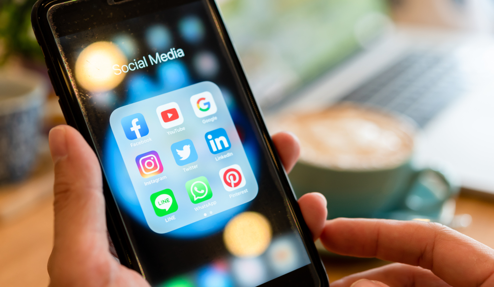 elentrixweb's tweet photo. Social Media creates communities and not markets. It businesses to establish huge user network base, reach out to potential customers, update them, encouraging them to interact.

Call us at +1 315 636 6197 https://t.co/UtPZvJTL1g