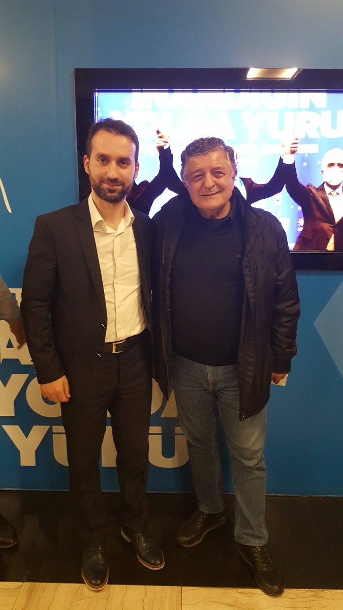 <a href="/AKIstanbulSPB/">AK Parti İstanbul Sosyal Politikalar 🇹🇷</a> "İlçeler Arası Geleneksel Futbol Turnuvası"başlıyor.

İl Başkanımız <a href="/osmannnurika/">Osman Nuri Kabaktepe</a>,Sosyal politikalar Başk. <a href="/SayimMadak/">Dr. Sevim Sayım Madak 🇹🇷</a> TFF Yön.Kur.Üyesi <a href="/bbismailerdem/">İsmail Erdem</a> ve futbolun efsanesi <a href="/yvuraltr/">Yılmaz Vural</a>'nin katılımıyla kura çekimini gerçekleştirdik

<a href="/LokmanCagirici/">Lokman ÇAĞIRICI</a> <a href="/rustemtuysuz/">Rüstem Tüysüz</a>