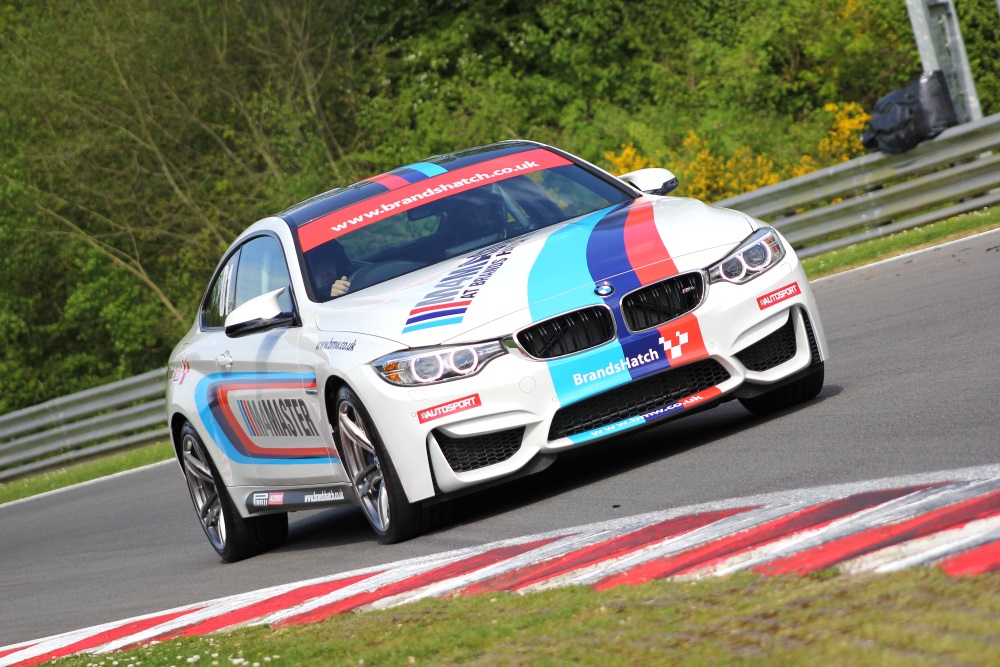 Brands_Hatch's tweet photo. ** JOIN THE TEAM ** 

An exciting opportunity has arisen for a Trainee Mechanic to join the MSV team at Brands Hatch.

Full details:

https://t.co/TeYpJ4P91K https://t.co/VhvtvIxfGO