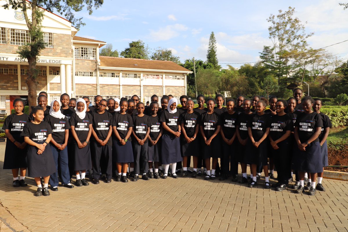 Girlsandtech1's tweet photo. FKE Girls and Technology event at St George’s Girls Secondary School, a project by @FKEKenya in collaboration with NHO targeting secondary schools and TVET’s in Kenya with key interest in STEM subjects. #girlsintech #girlsandtech https://t.co/gyHdYqQf7Z