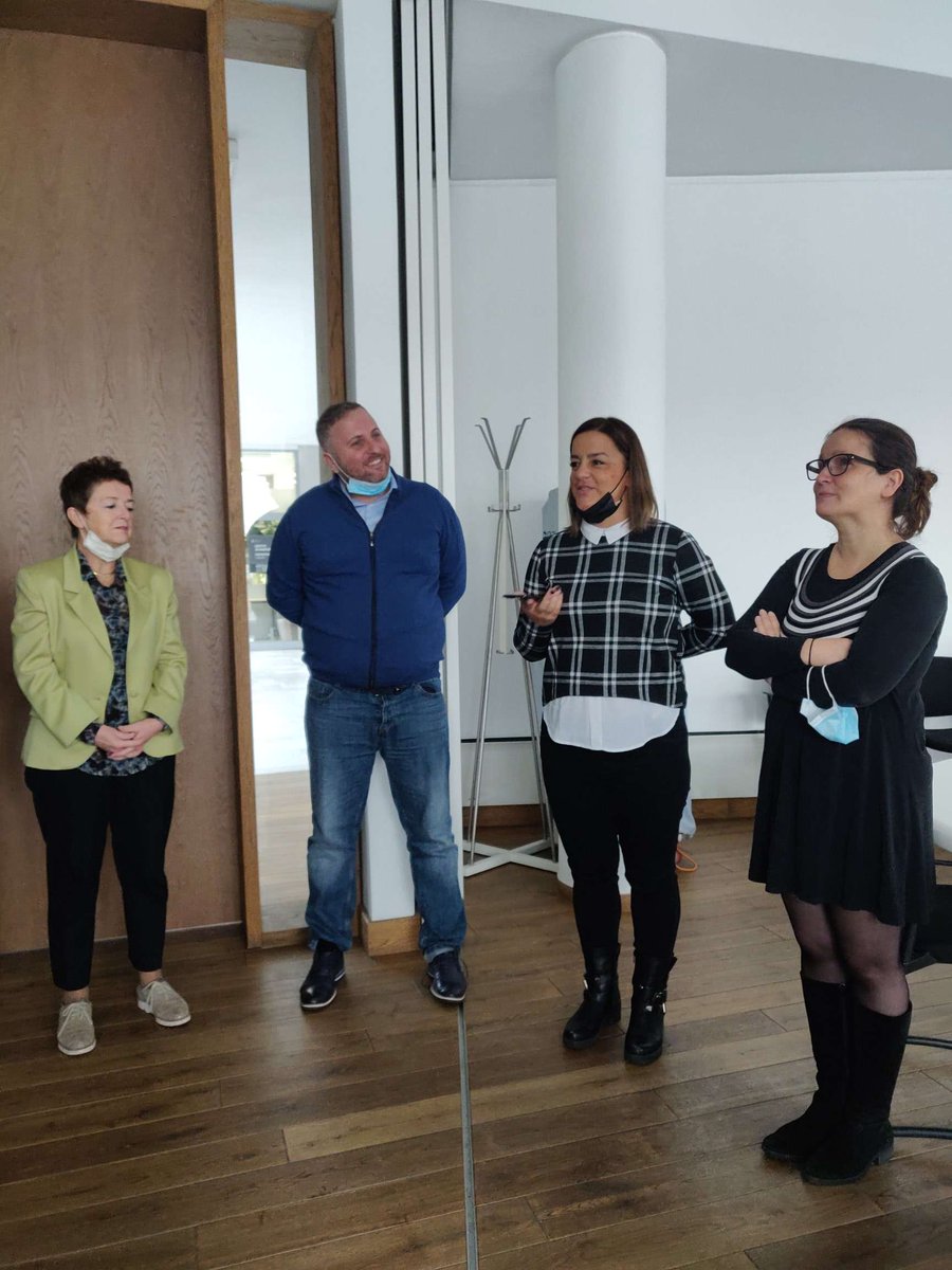 S2CENE_EU's tweet photo. ๐First get together moment in our project meeting (still with social distancing) ๐ท
S2CENE partners kick-offed the meeting with a sharing moment, in which everyone presented itself in person for the first time!
#S2CENE #secondchanceschools #socialinclusion #erasmus https://t.co/ScJKmNMFO8