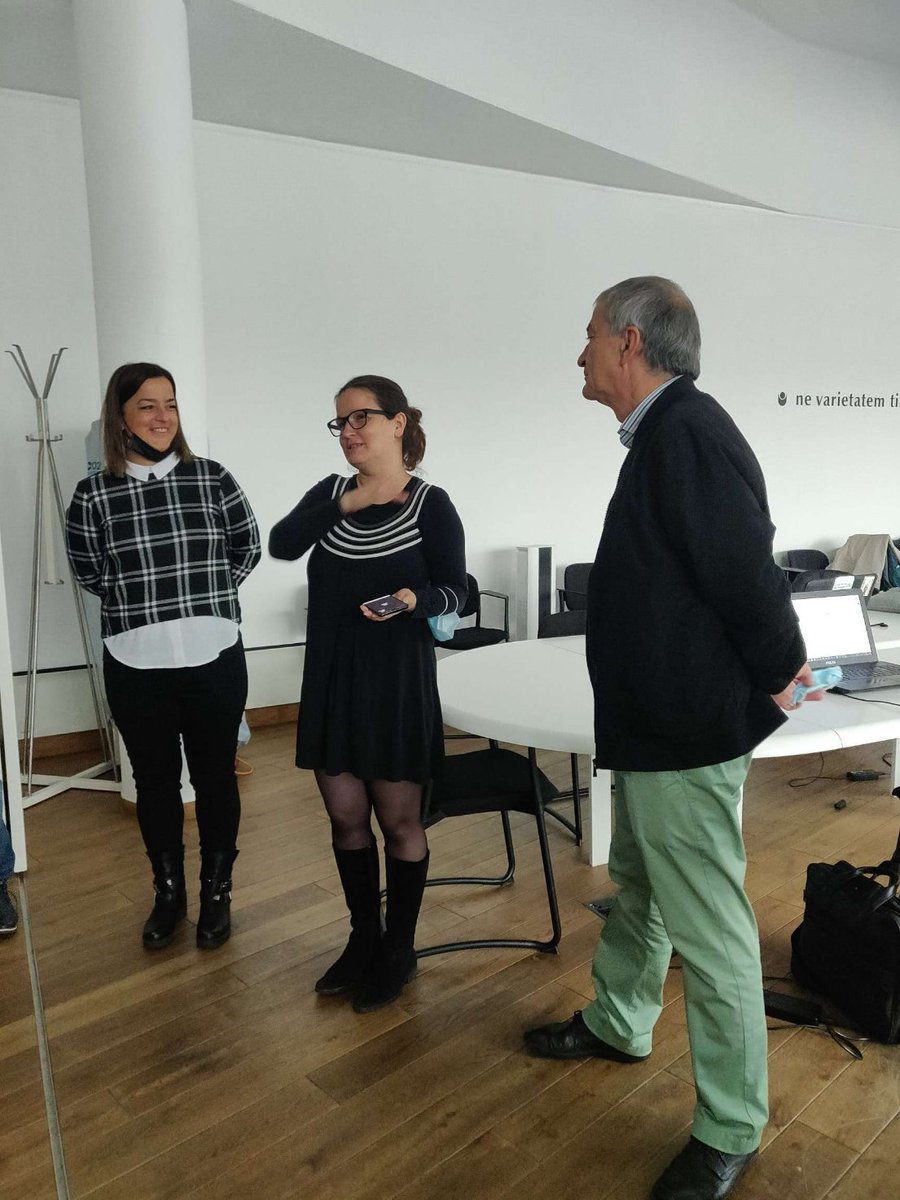 S2CENE_EU's tweet photo. ๐First get together moment in our project meeting (still with social distancing) ๐ท
S2CENE partners kick-offed the meeting with a sharing moment, in which everyone presented itself in person for the first time!
#S2CENE #secondchanceschools #socialinclusion #erasmus https://t.co/ScJKmNMFO8