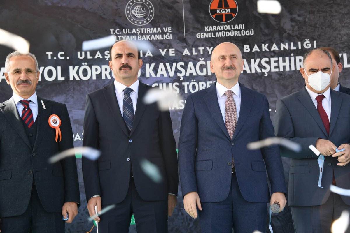 Uğur İbrahim  Altay