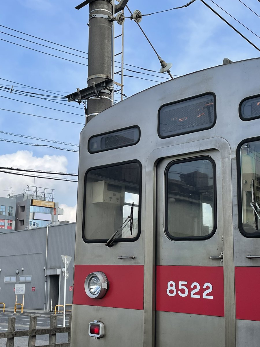 U52A_senko's tweet photo. 8622f廃車😭
残り少なくなってから遭遇機会多かった編成でした。
引き取り先が気になりますが、とりあえずお疲れ様でした
#廃車回送
#8622f https://t.co/r8JdSKV8Vk