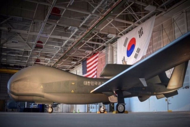DefenseMirror's tweet image. #SouthKoreaDefense #GlobalHawk #SpaceDynamics Space Dynamics to Process Data from South Korean Global Hawk Drone defenseworld.net/news/30705/Spa…