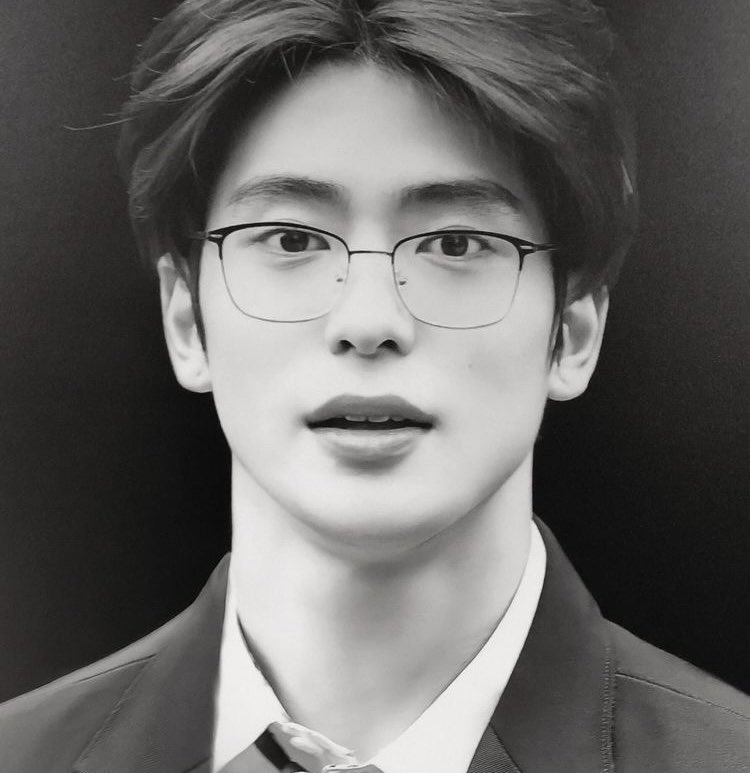 yourrbea_'s tweet photo. “ My Asdos aka Asisten Dosen “

— 𝘑𝘶𝘯𝘨 𝘑𝘢𝘦𝘩𝘺𝘶𝘯 𝘈𝘭𝘵𝘦𝘳𝘯𝘢𝘵𝘪𝘷𝘦 𝘜𝘯𝘪𝘷𝘦𝘳𝘴𝘦
© bearsipp_ https://t.co/stRMX87ZTV