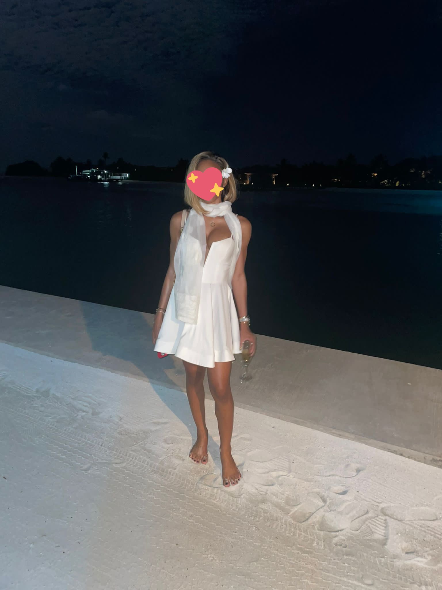 TW Pornstars - 2 pic. Backup Nalani Belmont NYC. Twitter. When the shoes come off at the end of