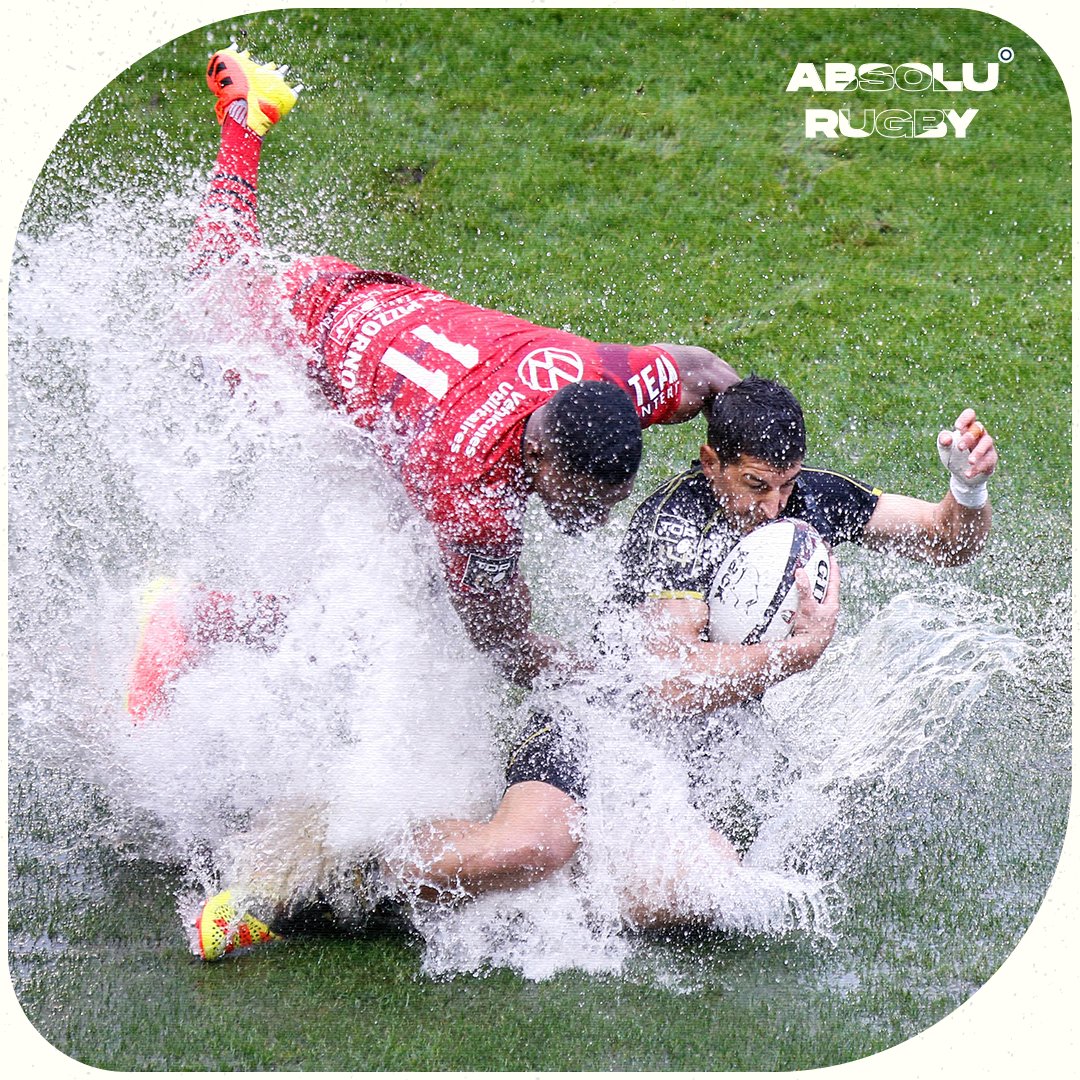 absolurugby's tweet photo. 𝐫𝐮𝐠𝐛𝐲 𝐩𝐢𝐬𝐜𝐢𝐧𝐞 🌊 #RCTBOPB #TOP14 https://t.co/iToUne1WXr