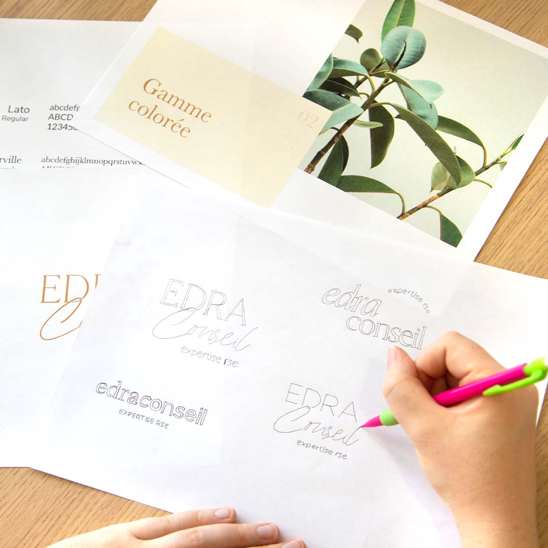 agentdecom's tweet image. L'agence a conçu l’identité visuelle de EDRA, cabinet de conseil spécialisé en RSE, pour faire valoir la qualité de son expertise auprès de ses interlocuteurs : grandes entreprises et dirigeants. 
Vous souhaitez une identité canon ? Contactez-nous dès maintenant ☎️ 01 49 82 48 22