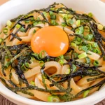 料理初心者さんでも作れそうなくらい簡単!ビビンバ風うどんレシピ!