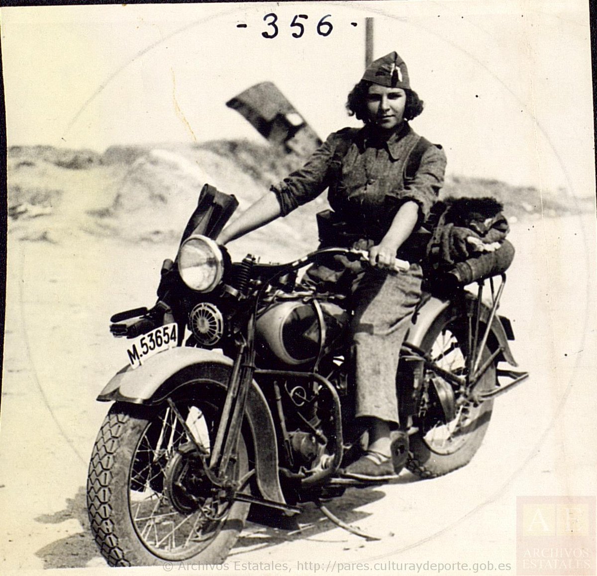 ATorrus's tweet photo. Hoy se presenta el Madrid el 'Museo Virtual de la Mujer Combatiente', una herramienta más que necesaria para conocer la historia y memoria de las miles de mujeres que combatieron contra el fascismo en la Guerra de España.

A las 18.30 en el Centro Cultural La Corrala. https://t.co/1GaHXZIS2P