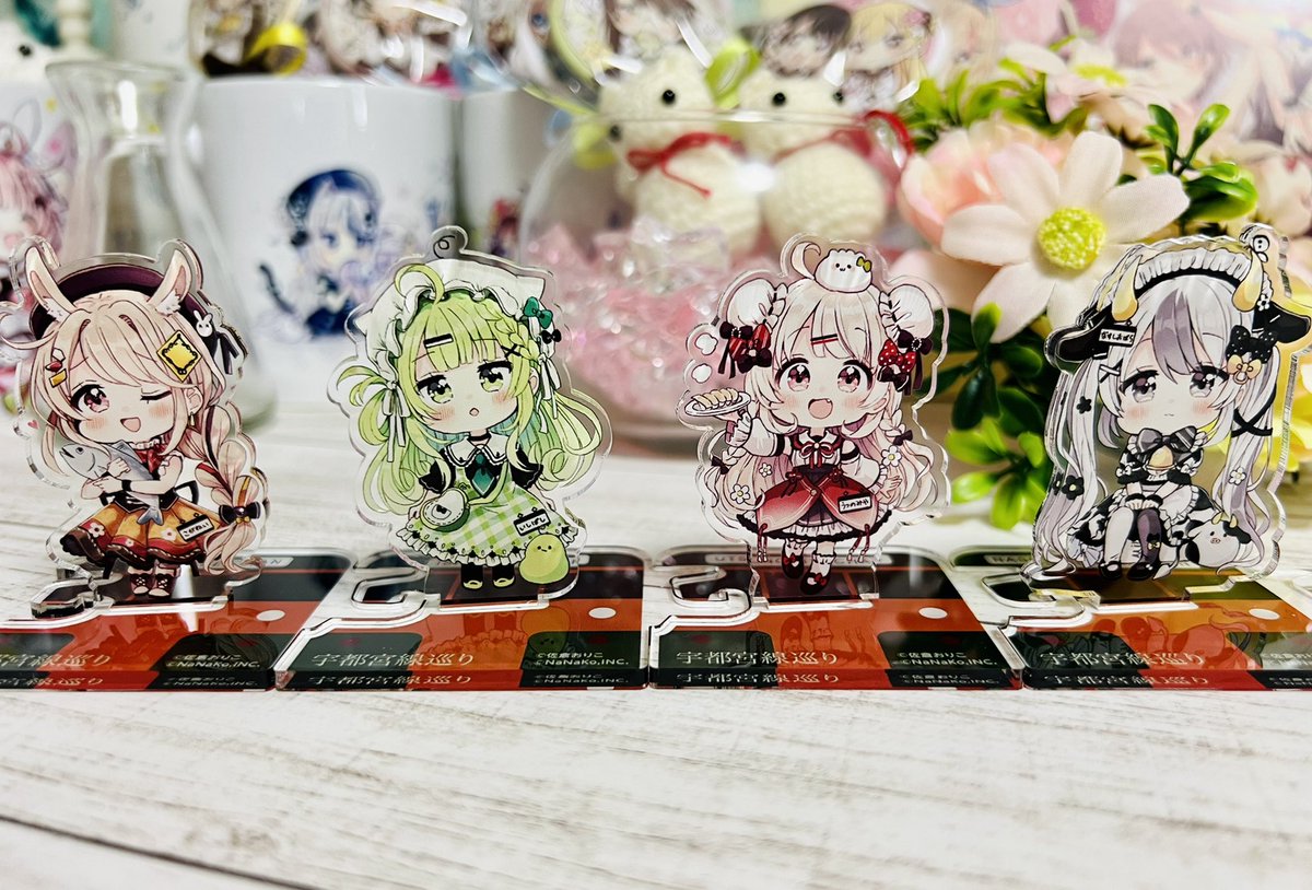 4girls multiple girls green hair animal ears one eye closed chibi cow horns  illustration images