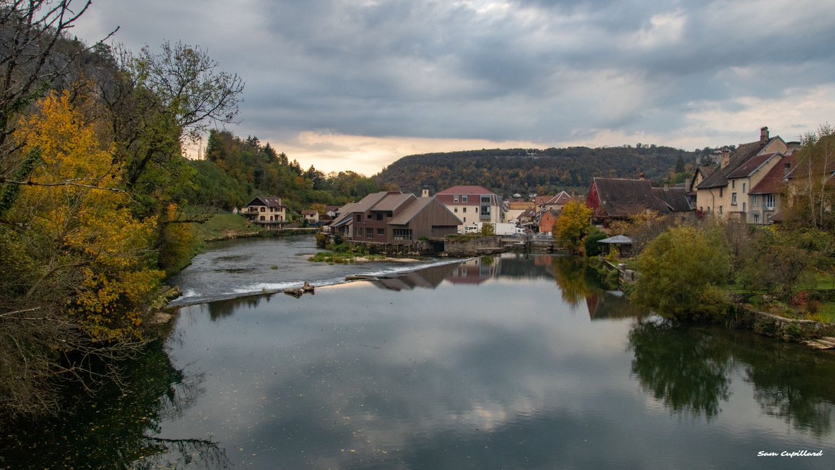 sam_cupillard's tweet photo. Quelle merveille la ville d’#Ornans 🤩 https://t.co/ddpFfRVhZf