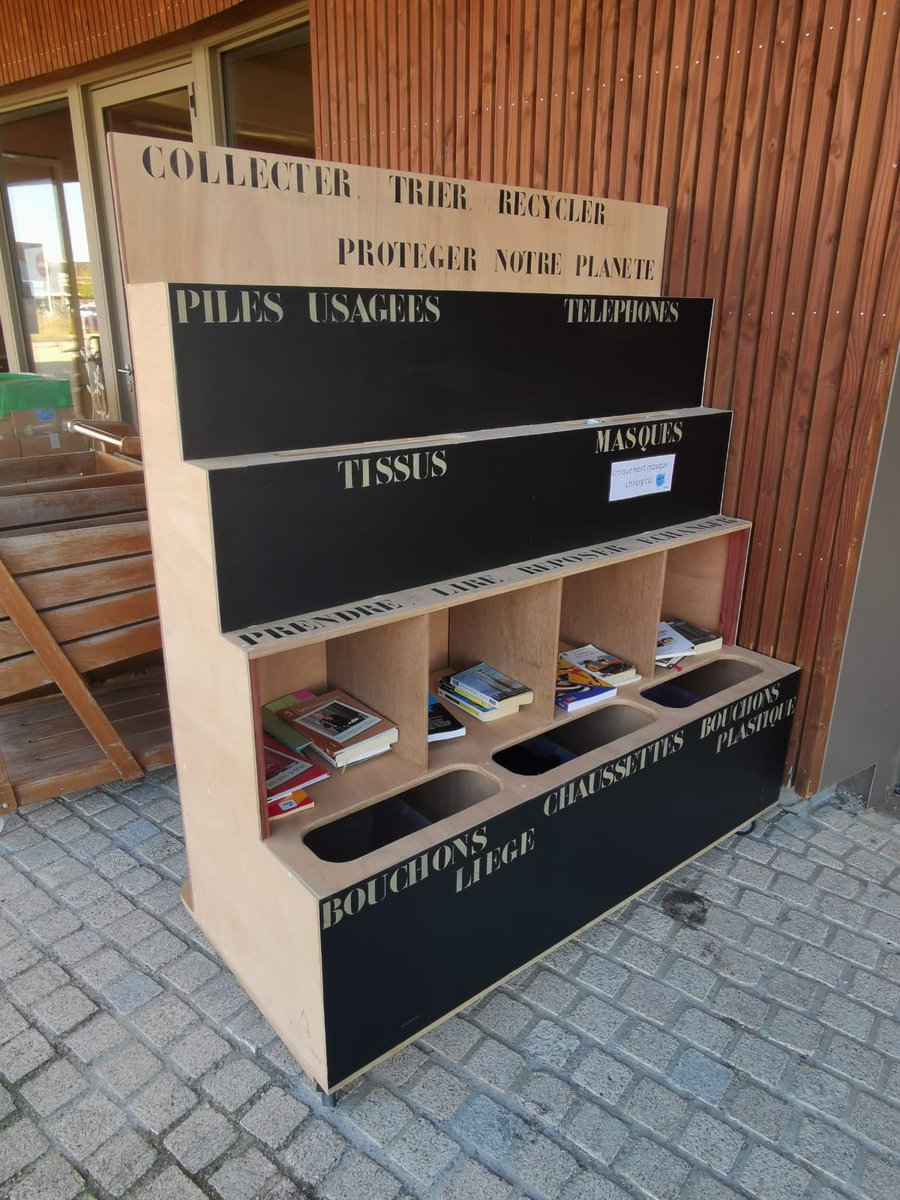 #DesignProduit ♻️ | Réalisation d'un meuble de tri sélectif en bois de #Réemploi (contre-plaqué issu de l'événementiel) pour le BiO'Pôle de @LeaNature à Périgny (17).

#EconomieCirculaire #Recylcage #LaRochelle #Périgny