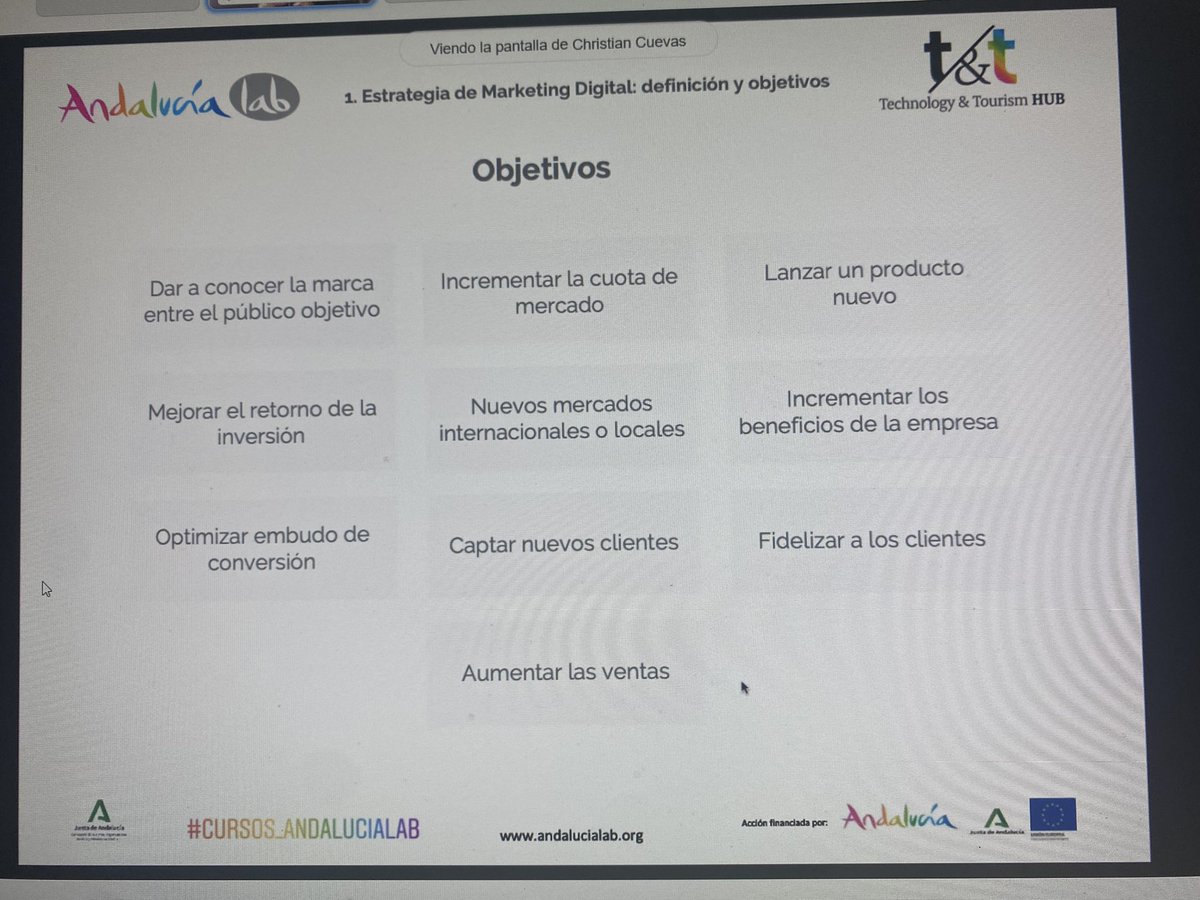 Escuchando a Christian Cuevas de <a href="/ocioon/">Ocioon</a> en el taller de @andalucialab sobre #marketingdigital … Los objetivos que toda empresa debe plantearse!