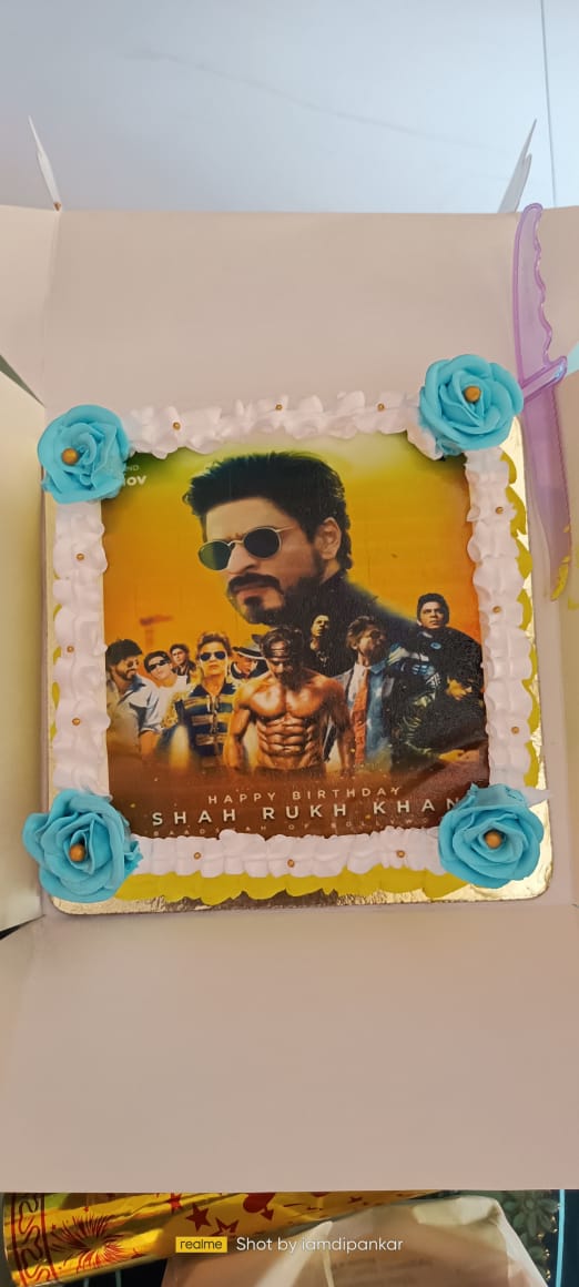 SRKUniverse's tweet photo. SRK FANs from Guwahati did cake cutting and distributed food and study material at a Child Home to mark King Khan's Birthday! ❤️ @iamsrk
#HappyBirthdaySRK https://t.co/BLVZsVDBfD