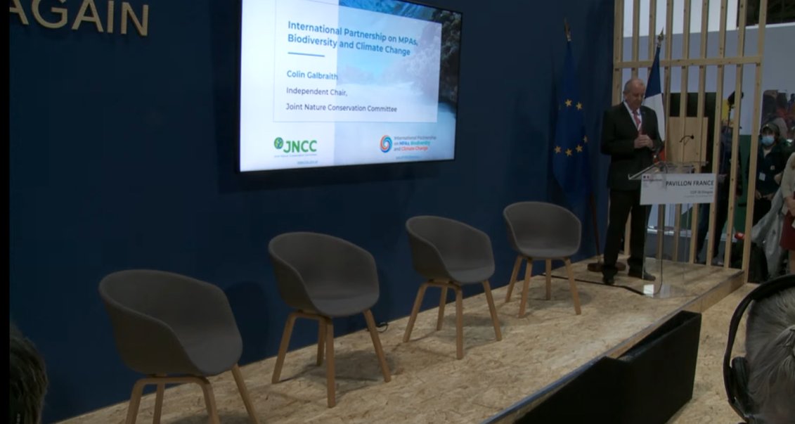 JNCC_UK's tweet photo. JNCC's Colin Galbraith and Sarah Harrison speaking now at #COP26 on 'Ocean of Solutions to tackle the climate & biodiversity crises' #MPABioClimate #OceanforClimate @ocean_climate @OFBiodiversite #BlueCOP
See: https://t.co/mc5OvrkIBd https://t.co/H2MxNxWBCc