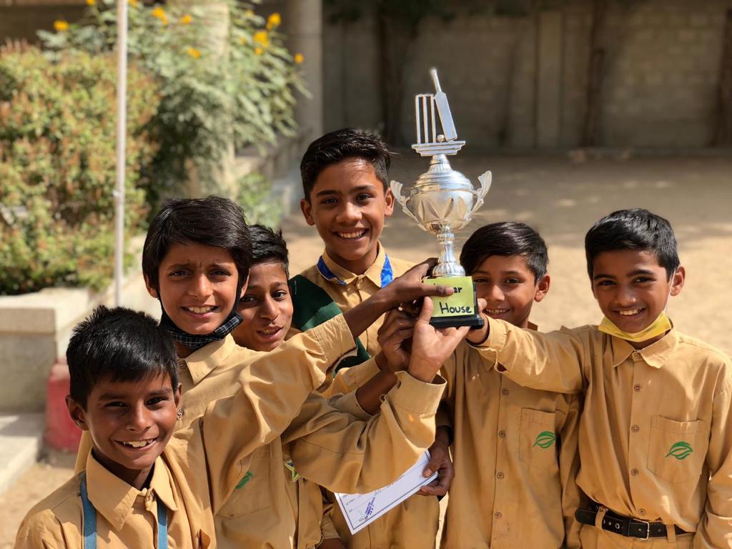 TCFPak's tweet photo. Students’ week is in full swing in TCF Schools across Pakistan! Students are participating in some healthy competitions and showcasing their talent through sports, art, debate and more 🎨📚#studentsweek https://t.co/Ry6089e1FL