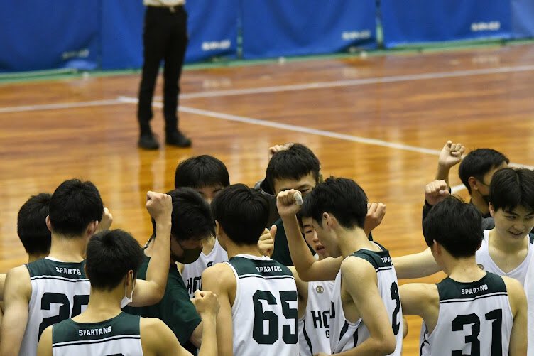 nakanoryota0406's tweet photo. ウィンターカップ兵庫予選3位。

報徳学園バスケットボール部を引退しました。目標には届きませんでしたが、最高に楽しい3年間でした。

応援してくれた方々ありがとうございました。

高校バスケありがとう！！ https://t.co/CoEdqfp3G7