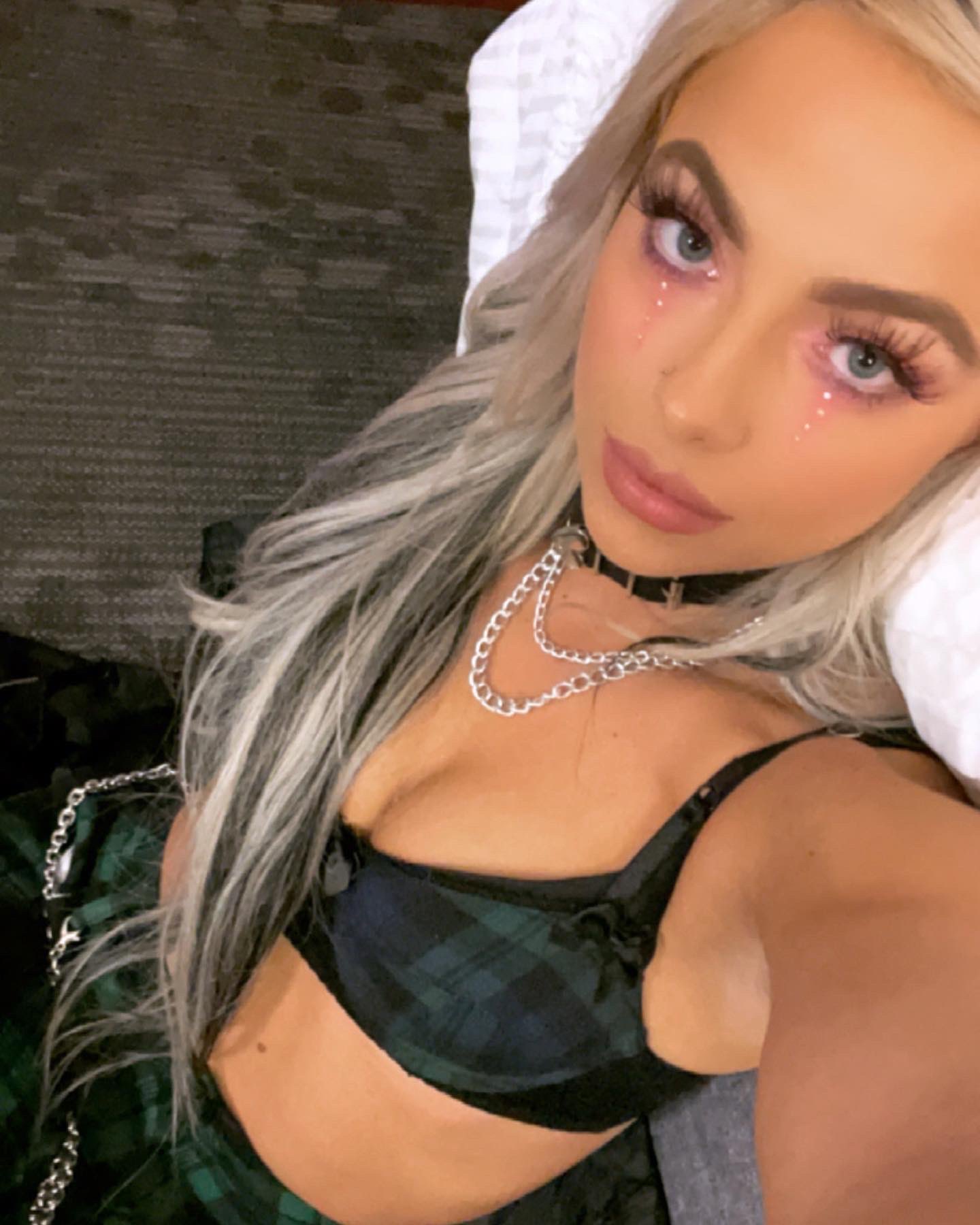 Possible Next Challenger For WWE Raw Women’s Title Shows Off New Ring Gear 1