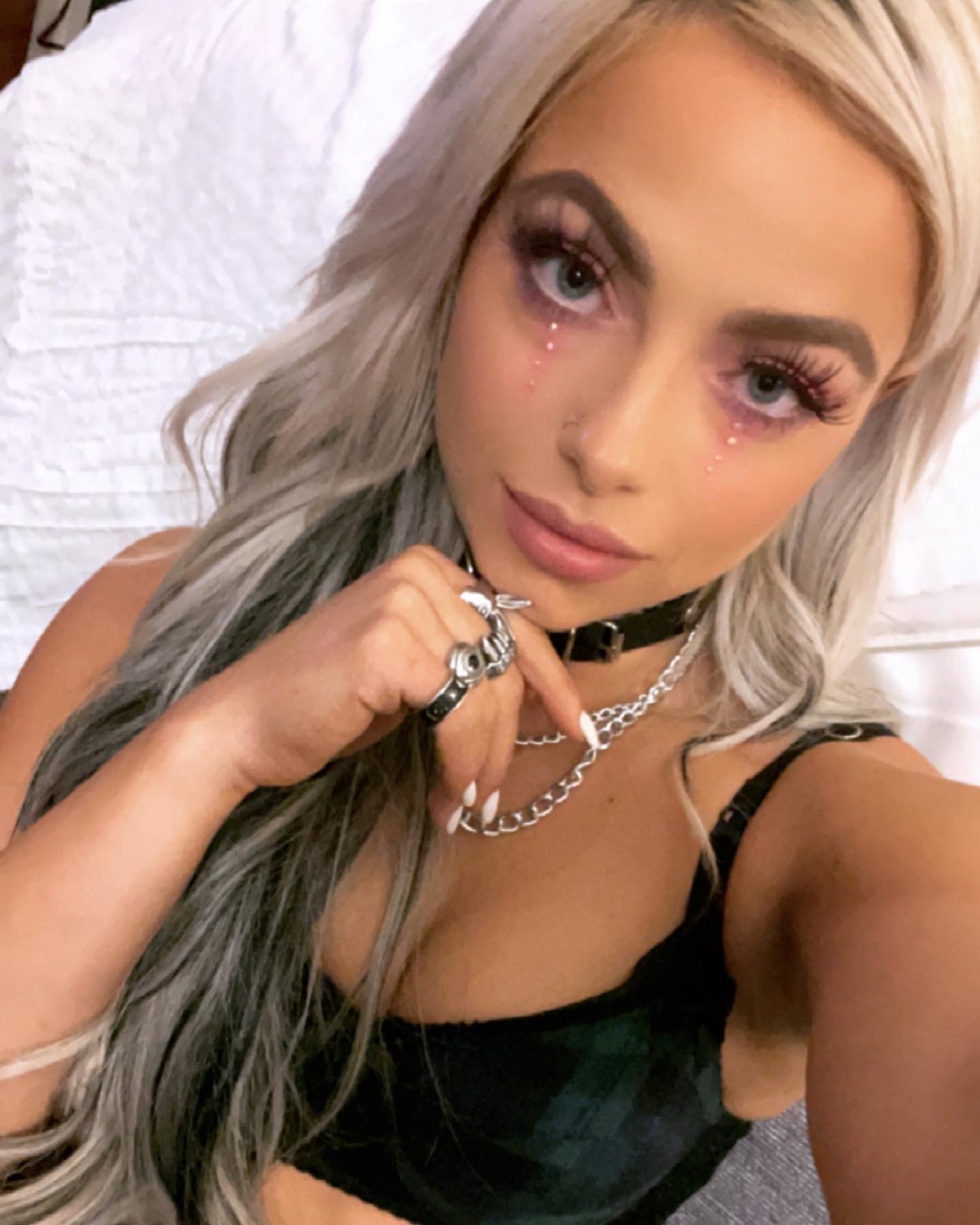 Possible Next Challenger For WWE Raw Women’s Title Shows Off New Ring Gear 2