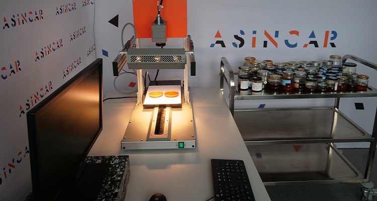seresco's tweet photo. 💻@seresco lidera la #digitalización de @asincar. A través de las soluciones #SageX3 de @SageSpain y #DataFood40 ha transformado su planta de innovación, atendiendo a las exigencias actuales de la industria cárnica en tratamiento y desarrollo de productos https://t.co/9t8LG2pwUD https://t.co/i8f6KfRBSN