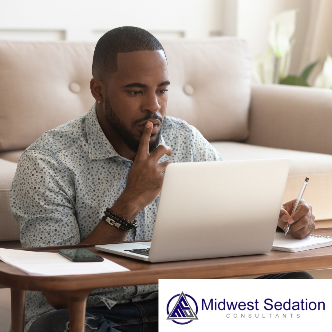 MidwestSedation's tweet photo. Get your minimal sedation recertification before the holiday season arrives with our online courses. Our classes are filling up fast! Register here: https://t.co/C1Sa7WTxrz 

#DentalSedation #DentalSedationCourses #DallasTX https://t.co/23Nle0i4gu
