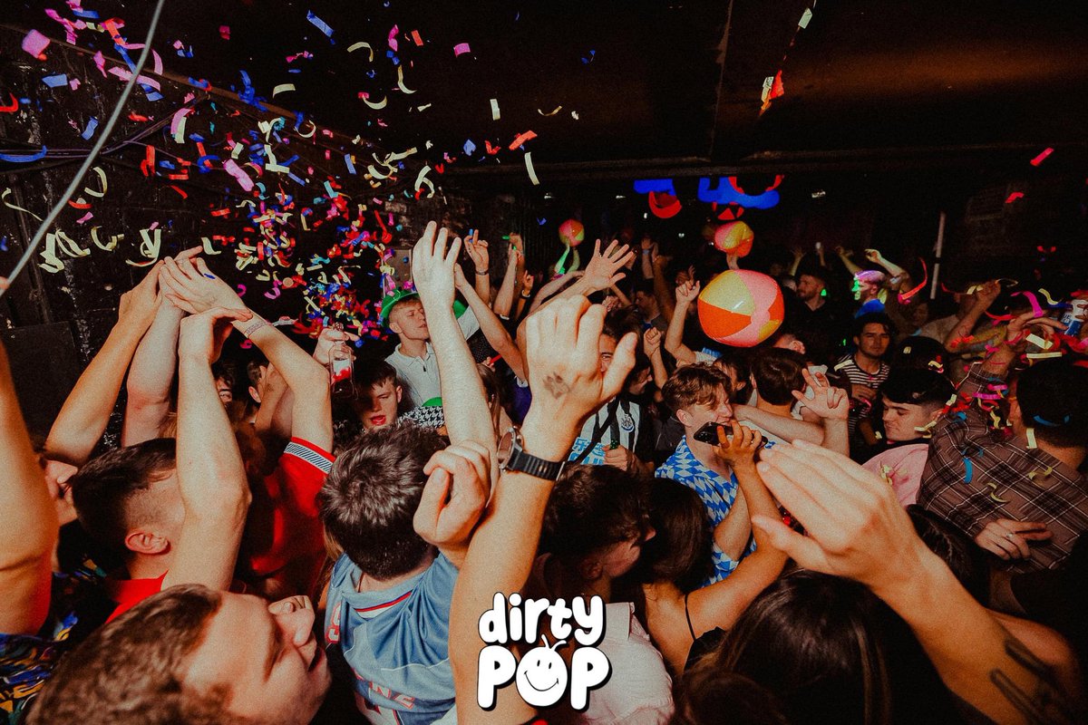 We love a confetti cannon! 🥳🎉

£1 tickets for this Wednesday at Greys Club running low... MishMashEvents.com