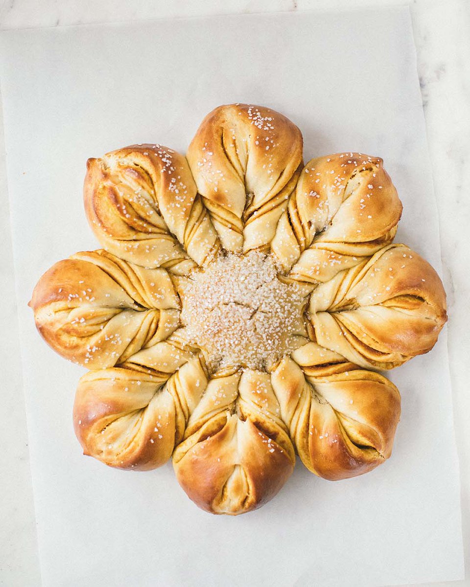 RedStarYeast's tweet photo. Pumpkin Star Bread RECIPE: https://t.co/fBUqRDkh2Z

This bread will be a hit at your house! Layered with pumpkin filling and sprinkled with sugar, this bread tastes just as gourd-geous as it looks!🎃 
#pumpkin #starbread #breadsofinstagram #holidays #holidayseason #holidaybaking https://t.co/ZZ7egtMqxY