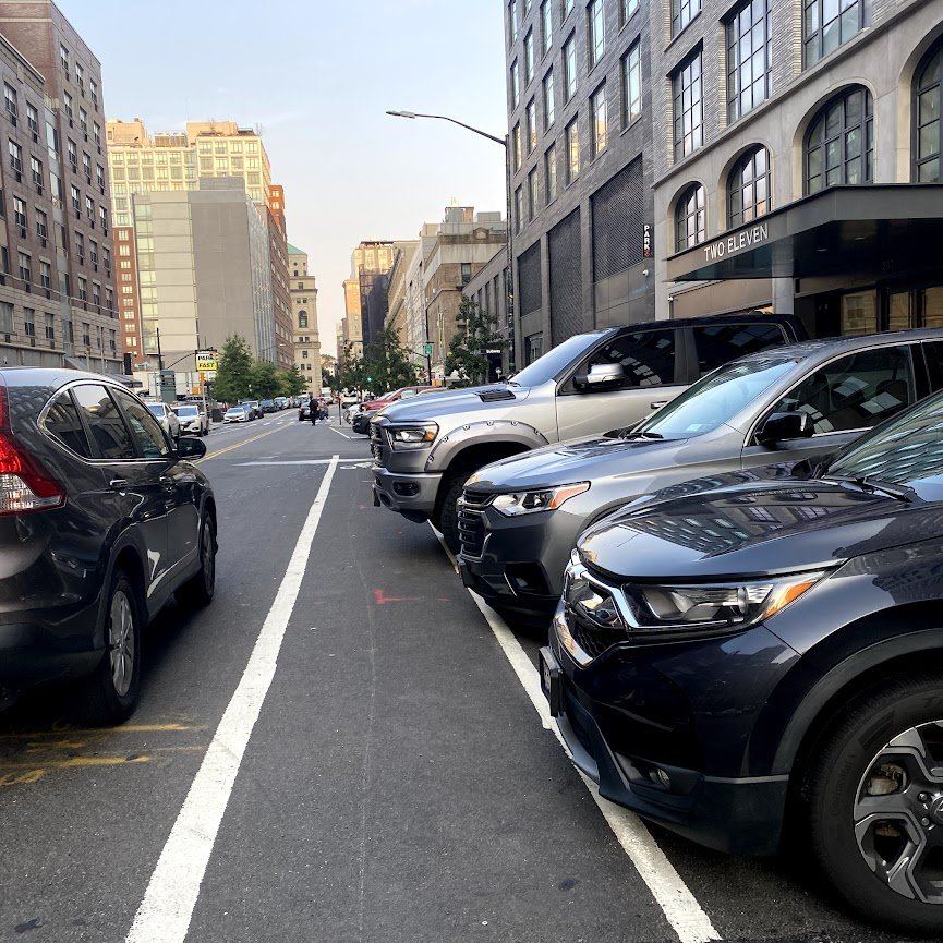 NYCBikeLanes's tweet photo. The Schermerhorn St Bike Lane Challenge
 
The Prize: $100
 
The Objective: Ride the entire Schermerhorn St bike lane
 
The Rules:
-You must stay in the bike lane
-The whole trip must be recorded
-Trip must occur from 9AM - to 5PM during a non-holiday weekday
-No unsafe cycling https://t.co/hKb8N9UP5b