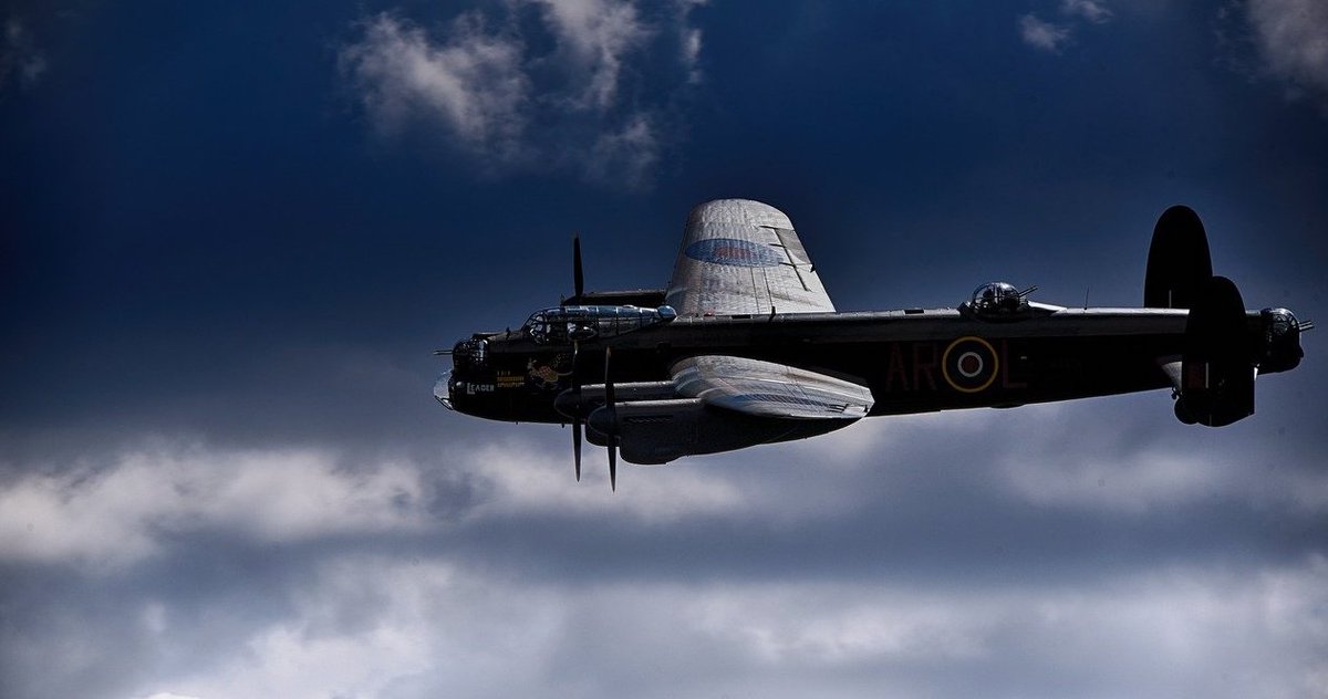 lincsmasonic's tweet photo. Flypast by the Battle of Britain Memorial Flight is included in plans for a #Freemasons event at   @DoddingtonHall in July next year. Free entry to a great venue https://t.co/1m56a4bzNl