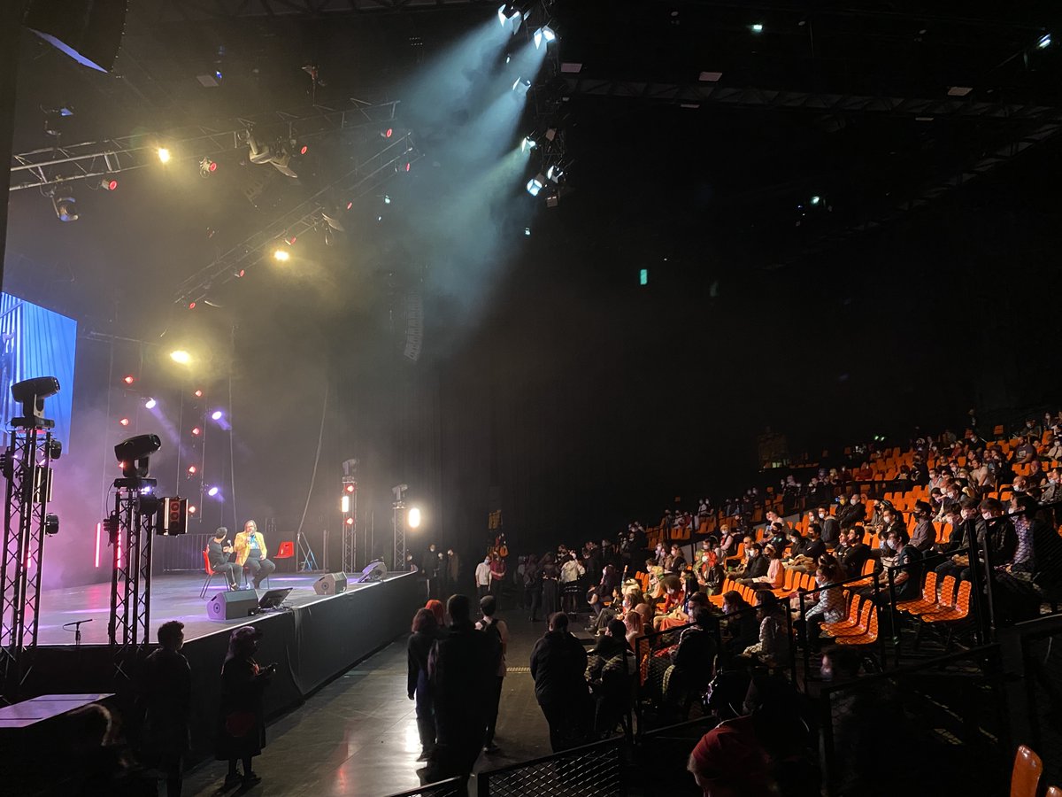 JaponStrasbourg's tweet photo. #JapanAddictZ💥 | L’incontournable rendez-vous strasbourgeois de la pop-culture japonaise était de retour ce week-end au @Zenith_Europe ! 🎌🙌
Le Consul Général AKAMATSU a visité la convention, où il a rencontré les membres de l’Association Kakemono, qui organise l'évènement. 📸 https://t.co/bsYh059mOy