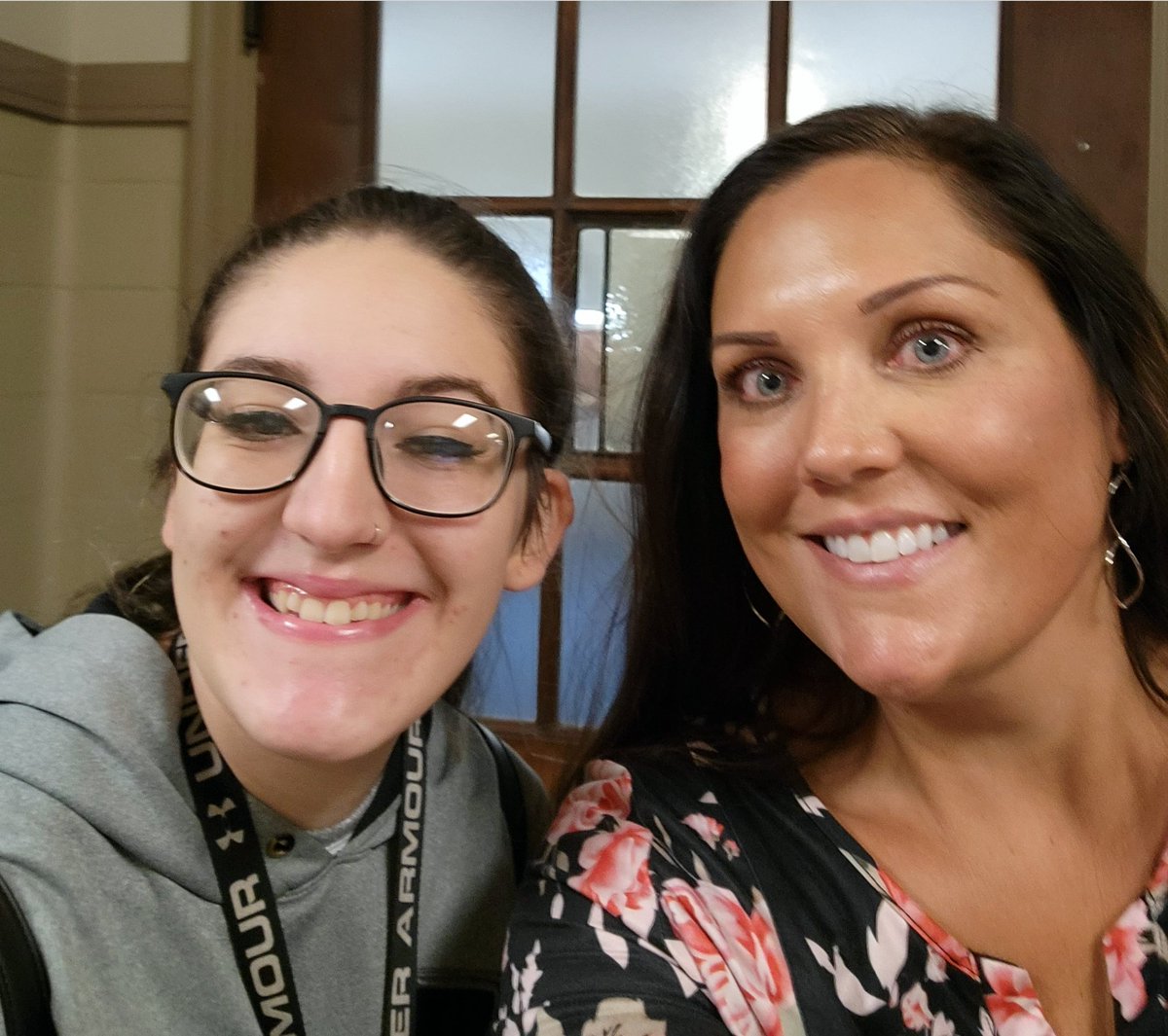 rhs_rga's tweet photo. Congratulations to Madelynn Kendall, RGA's first graduate, of the school year! She plans to enroll in PJs Cosmetology because she wants a better future for herself and her 2-year-old son, Colten. She says, "THANK YOU' to her parents for always nagging her to "just get it done"! https://t.co/4fiTgCKYHe