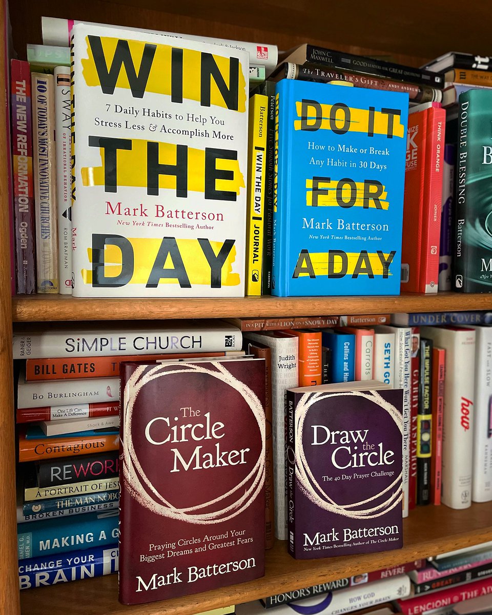 MarkBatterson's tweet photo. TODAY is the day! I release a new book + journal. DO IT FOR A DAY is to WIN THE DAY what DRAW THE CIRCLE is to THE CIRCLE MAKER. it’s a 30 Day Habit Challenge. take the challenge with a friend or family or team! https://t.co/ni64bqMzFn https://t.co/9i9q9RrTb9