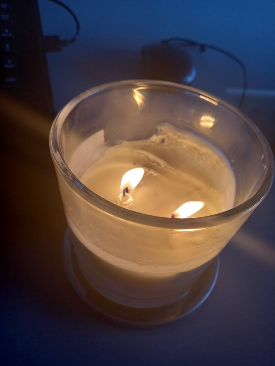 Kimdemp's tweet photo. Lighting a candle in remembrance of those we lost this year as I watch @ALONE_IRELAND remembrance ceremony #YouAreNotAlone https://t.co/mMkoZ9QeIM